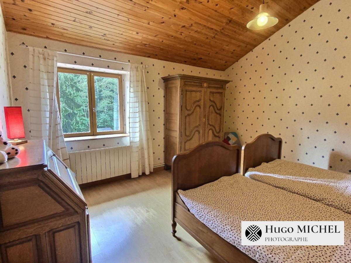 Les Volets Bleus Villa La Chapelle-aux-Bois Dış mekan fotoğraf